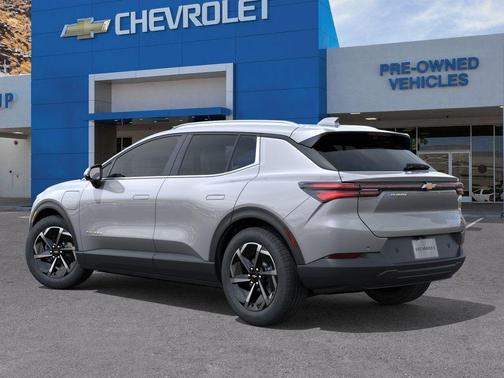 2026 Chevrolet Equinox EV LT 2