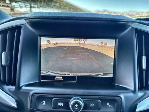 Desert Sand Metallic 2023 GMC Terrain SLE