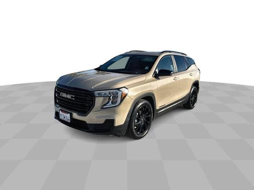 Desert Sand Metallic 2023 GMC Terrain SLE