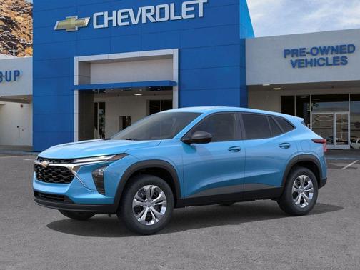 2025 Chevrolet Trax LS