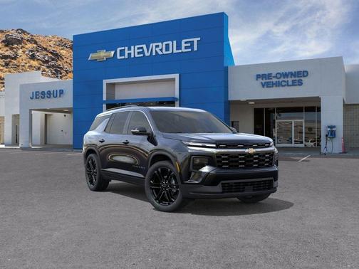Mosaic Black Metallic 2026 Chevrolet Traverse LT