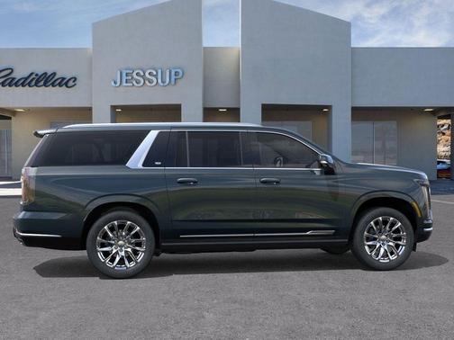 2025 Cadillac Escalade ESV Premium Luxury