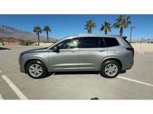 2023 Cadillac XT6 Luxury FWD