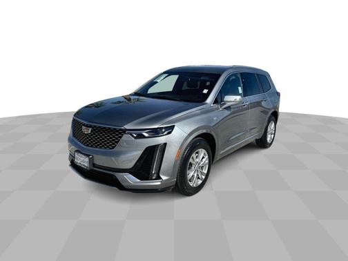 2023 Cadillac XT6 Luxury FWD