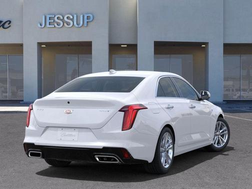 2025 Cadillac CT4 Luxury