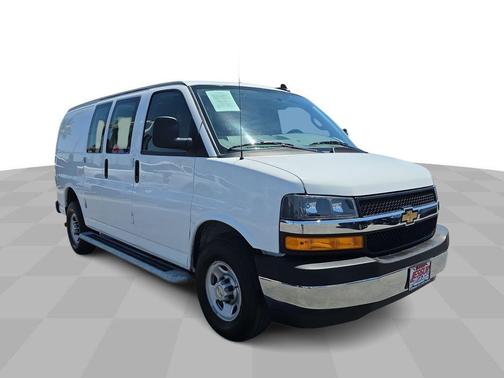 Summit White 2024 Chevrolet Express 2500 Work Van