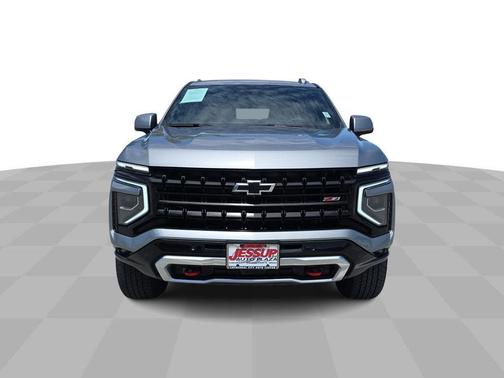 Sterling Gray Metallic 2025 Chevrolet Suburban Z71