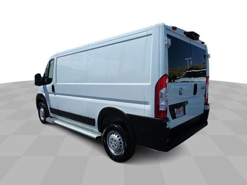 Bright White Clearcoat 2025 RAM ProMaster 2500 Base
