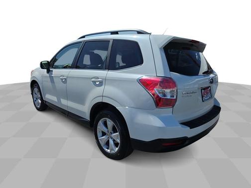 Satin White Pearl 2015 Subaru Forester 2.5i Limited