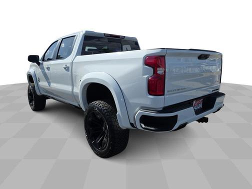 Summit White 2026 Chevrolet Silverado 1500 RST
