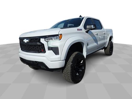 Summit White 2026 Chevrolet Silverado 1500 RST