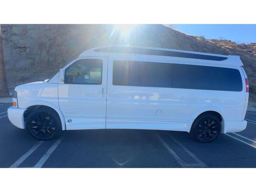 2024 GMC Savana 2500 Work Van