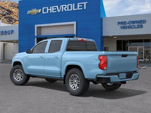 Metallic 2026 Chevrolet Colorado LT