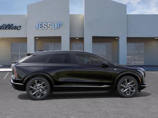 Black Raven 2025 Cadillac OPTIQ Luxury