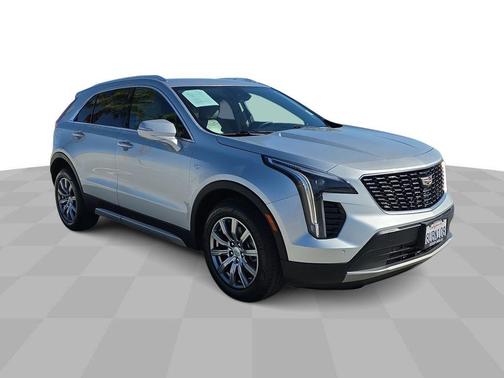 2021 Cadillac XT4 Premium Luxury