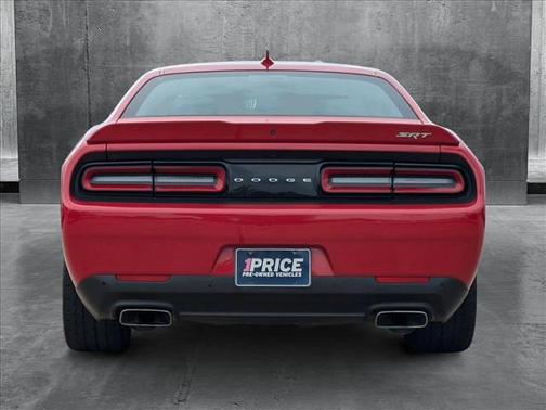 2016 Dodge Challenger SRT 392