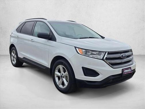 Oxford White 2017 Ford Edge SE