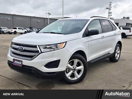 Oxford White 2017 Ford Edge SE