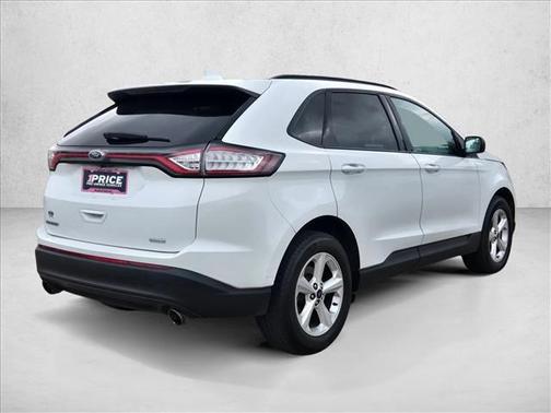 Oxford White 2017 Ford Edge SE