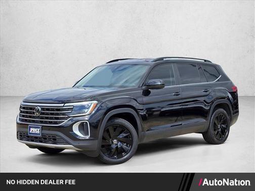 Deep Black Pearl 2024 Volkswagen Atlas 2.0T SE w/Technology