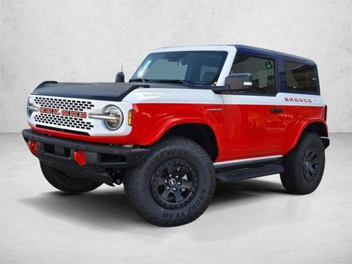 Oxford White 2025 Ford Bronco Stroppe Edition
