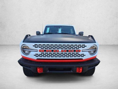 Oxford White 2025 Ford Bronco Stroppe Edition