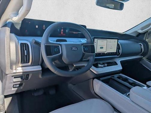 2025 Ford Expedition Max Active 4x2