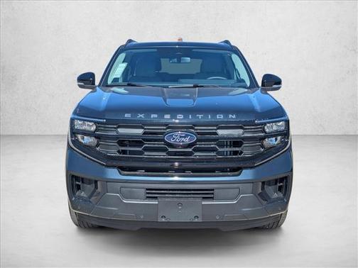 2025 Ford Expedition Max Active 4x2