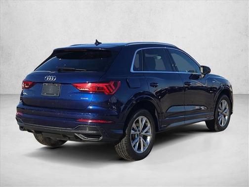 2025 Audi Q3 Premium 45 TFSI S line quattro Tiptronic