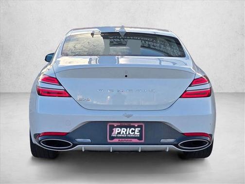 Uyuni White 2025 Genesis G70 2.5T AWD