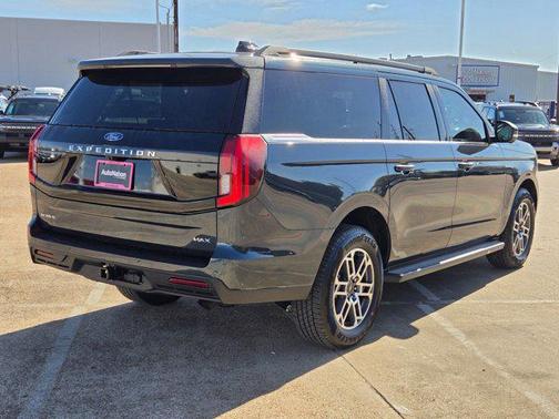 2026 Ford Expedition Max Active 4x2