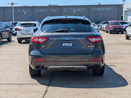 2018 Maserati Levante GranLusso
