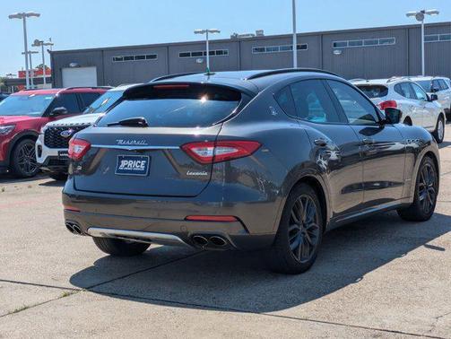 2018 Maserati Levante GranLusso