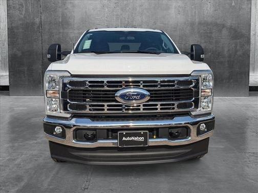 2025 Ford F-350 XLT