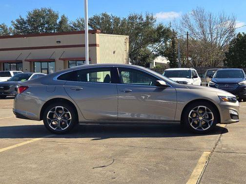 2024 Chevrolet Malibu FWD 1LT