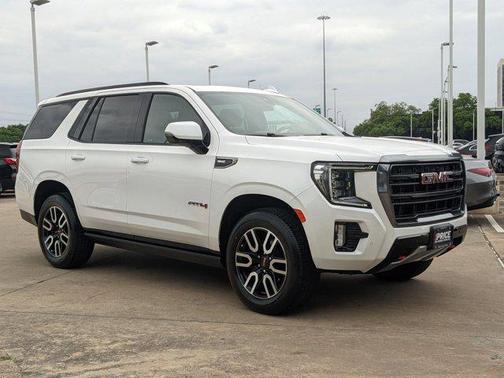 2022 GMC Yukon 4WD AT4