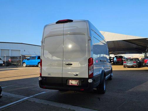 2025 Ford Transit-350 Base