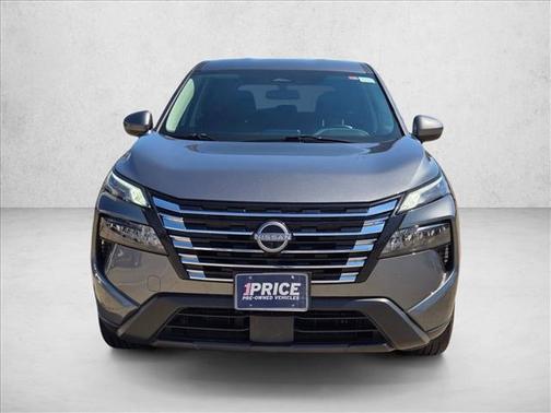 Gun Metallic 2025 Nissan Rogue SV