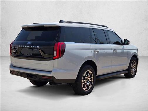 Space Silver Metallic 2026 Ford Expedition Active