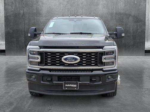 2025 Ford F-350 Platinum