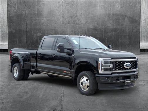 2025 Ford F-350 Platinum