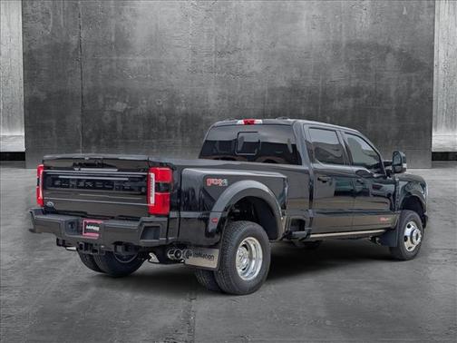 2025 Ford F-350 Platinum