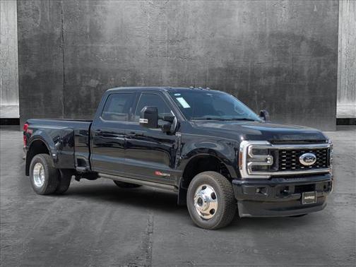2025 Ford F-350 Platinum