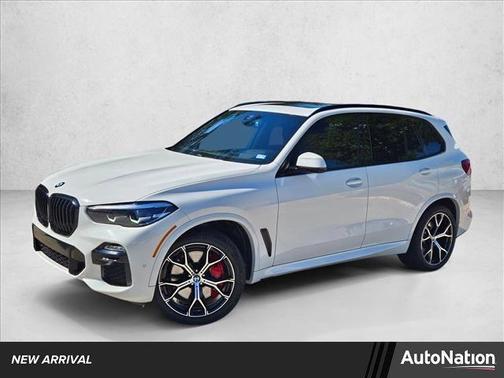 2021 BMW X5 M50i