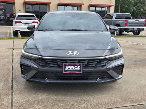 2026 Hyundai ELANTRA Sport