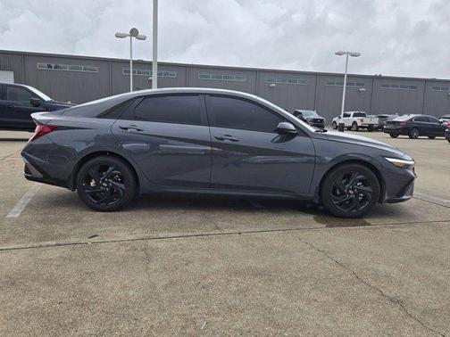 2026 Hyundai ELANTRA Sport