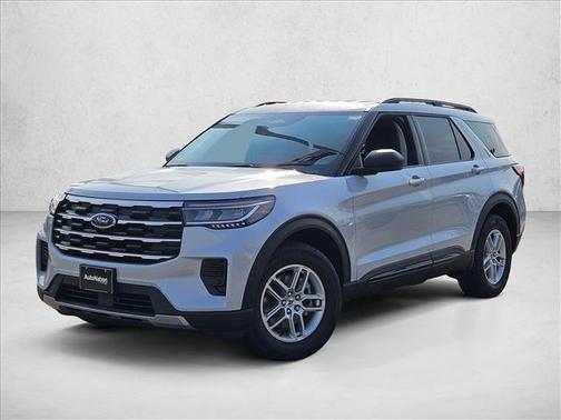 Space White Metallic 2026 Ford Explorer Active