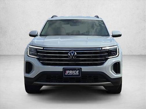 Pure White 2025 Volkswagen Atlas 2.0T SE