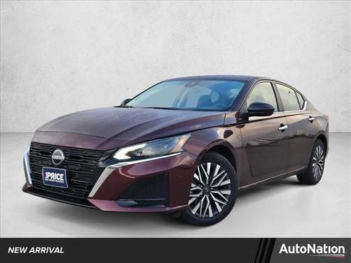 Garnet Pearl Metallic 2025 Nissan Altima SV AWD