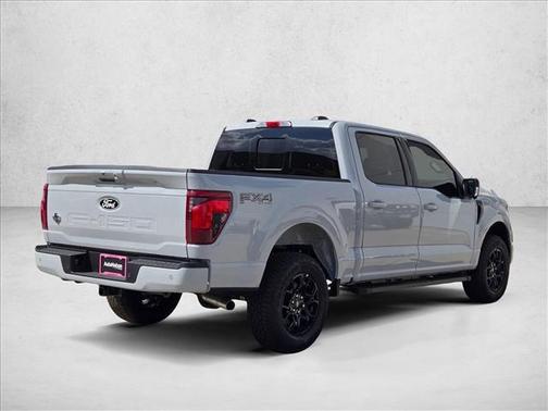 Avalanche 2026 Ford F-150 XLT